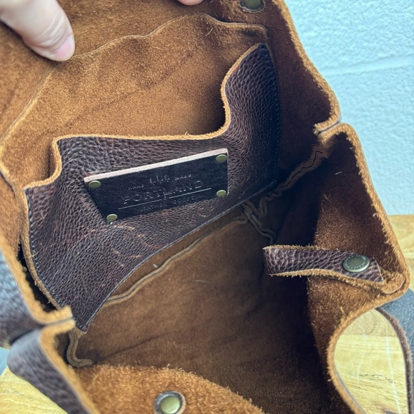 Portland Leather Goods Small Coldbrew Brown Pebbled Leather Tote Bag - Picture 9 of 13